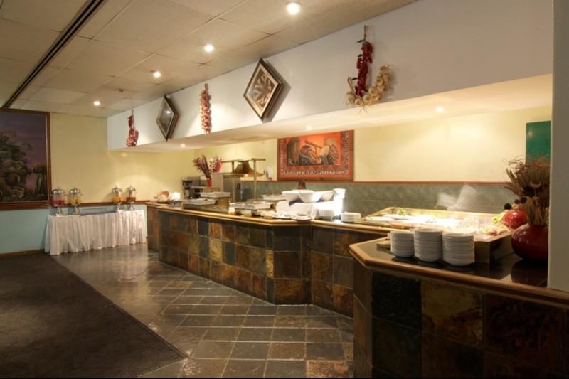 Cresta Bosele Hotel Selebi-Phikwe Ресторант снимка