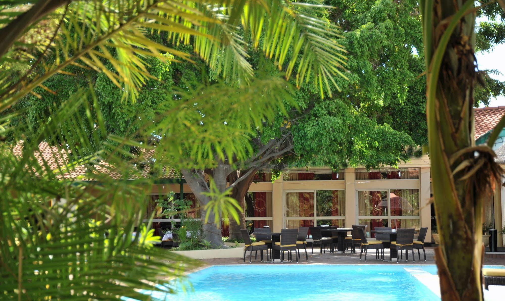 Cresta Bosele Hotel Selebi-Phikwe Екстериор снимка